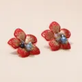 Rode geborduurde bloem oorknopjes met kristalen kralen voor dames elegante sieraden - 3D-bloem (M240913005-3) / Rood
