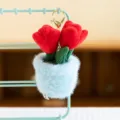 Llavero de Tulipán de Peluche Lindo Planta en Maceta Colgante de Bolso Regalo Encantador - Tulipán / 12cm / Rojo