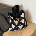 Korean style black and white heart knit shoulder bag large capacity casual winter tote - Black