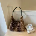 Furry shoulder bag for women autumn winter stylish plush tote handbag brown animal print - Leopard Print