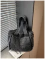 Vintage πλυμένη τσάντα denim tote, μεγάλη χωρητικότητα casual τσάντα ώμου για ταξίδια και εργασία. - Μαύρο