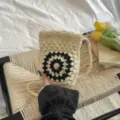 Knitted crochet phone bag stylish casual crossbody bag small shoulder bag for women - Round Flower Style / Black