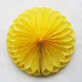 Décoration de boule en nid d'abeille en papier jaune, ornement plié pour la maison ou la fête. - Jaune