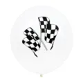 Close-up detailopname van witte latex ballon met zwart-witte race-geruite vlaggen. - Racevlag Stijl 1 / Wit