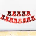 Bandera Cumpleaños Oso Rojo Decoración de Fiesta para Niños y Bebé Guirlanda Colgante - Decoración de oso rojo espejo