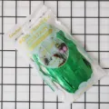 Green foil fringe curtain for party decoration, shiny metallic tinsel backdrop for wedding. - 2x1m / Green