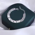 Zilver Strass Geometrische Piramide Armband Mode Meerrijige Kristal Polsketting Sieraden - Piramide Stud Stijl (M23030202)