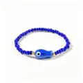 Bracelet bohème en perles bleues fait main avec un charme de poisson œil maléfique - Poisson Mauvais Œil Bleu Foncé