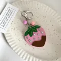 Bellissimo portachiavi fragola strass per borsa con ciondolo design cioccolato. - Fragola Rosa