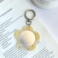 Französischer Acetat Blumen Schlüsselanhänger tragbarer Make-up Spiegel Retro Tasche Anhänger - Größe Ca. 5.9cm*5.9cm 15g / Gelb