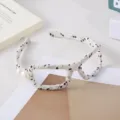 Parel stip brilvorm haarband handgemaakte stof haarhoepel mode accessoire stijlvol - Witte gestippelde brilmontuur diadeem