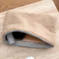 Gemütliche Lammfell Laptop Hülle 13 Zoll tragbare Tablet Schutzhülle ästhetische Tasche - 30*23cm / Khaki