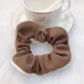 Elastico per capelli in tessuto marrone minimalista in stile coreano per donne ragazze coda di cavallo - Accessori con bordo caffè scuro