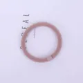 Minimalistische roze gebreide haarelastiek met decoratieve ring voor dames en meisjes dagelijks. - Roze