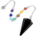 Natürlicher Kristall Sechseck Kegel Pendel Halskette mit sieben Chakra Perlen und Silberkette. - Kleiner Schwarzer Achat-Stil / 21mmx14mm mit 7 Perlen Kette