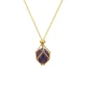 Goldfarbene Metallkäfig-Halskette mit einem lila Kristallstein. Verstellbares Design. - Netzbeutel-Anhänger im Bambus-Stil / Goldener Netzbeutel mit Amethyst