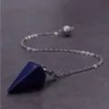 Natürlicher Lapislazuli Hexagon Kristall Pendel Anhänger mit Kette, Schmuck Detailansicht. - Hexagonaler Kegelanhänger / Lapislazuli