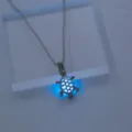 Leuchtende Schildkröte Halskette mit hohlem Anhänger, stilvoller Silberschmuck für Damen. - Himmelblau Leuchtend / Silber (NY728)