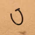 Anillo de nariz de acero titanio negro con barra en T piercing labio joya variante. - Negro Forma de T