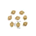 Pequeños colgantes de corazón de acero inoxidable dorado para joyería DIY y collares. - Colgantes de corazón tallado vintage con asa dorada / Paquete de 10