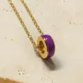 Chique paarse ring hanger ketting, elegante gouden vintage ketting voor dames sieraden. - Paars