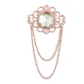 Vintage Hofstil Roségold Brosche mit großem klaren Zirkon Kristall und Doppelketten Quaste. - Weißer Saphir (Goldene Basis)