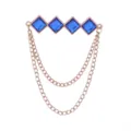 Herren Roségold quadratische blaue Kristall Strass Brosche mit doppelten Quastenketten Anzug. - Saphirblauer Edelstein (Goldene Basis)