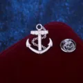 Silberner Anker Brosche Anstecknadel, Retro nautische Reversnadel für Herrenanzüge. - Kettenanker (Silber)