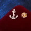 Roségold Anker Reversnadel, Vintage Stil Mini Brosche für Herren Anzug Zubehör Artikel. - Seil & Anker (Gold)