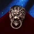 Vintage lion head brooch for men, detailed bronze metal knocker design, perfect suit accessory. - Antique Gold