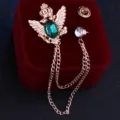 Herren Vintage Doppeladler Brosche mit Quasten Kette Anzug Mantel Revers Schmuck 2024 - Gold / Grün