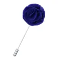 Dunkelblaue Stoffrosen Anstecknadel, elegante Blumen Ansteckblume für Herrenanzüge und Mode. - Blau