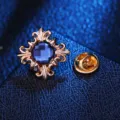Modische koreanische Vintage Kristall Kreuz Kragen Pin Brosche Hemd Zubehör Schmuck - Goldton Tintenblau Strass