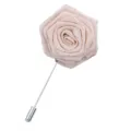 Élégante broche fleur de rose en tissu beige faite à la main pour costume de mariage - Beige