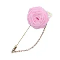 Broche longue rose en tissu rose avec chaîne dorée et feuille, accessoire élégant costume. - Style Rose 3D / Rose