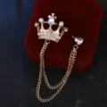 Herren goldene Krone Brosche Vintage Anzug Kette Pin Strass Revers Anstecknadel Mode Accessoire - Weiße Strass Krone / Gold