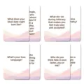 Vue rapprochée de cartes d'interaction pour couples avec des questions de relation captivantes. - Style Moments Intimes Créatifs (T01043656) / 50 Pièces/Paquet