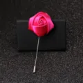 Handgemachte rosa Satin Rose Reversnadel Ansteckblume für Herren Anzug Hochzeit Party Kleidung - Stoffrose Stil / Fuchsia