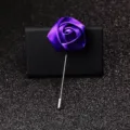 Handgemachte violette Stoff Rosen Anstecknadel fur Herren Hochzeit Anzug Brosche Accessoire - Stoffrose Stil / Dunkellila