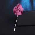 Handgefertigte Satin Stoff Rose Anstecknadel fuer Herren Hochzeit Anzug Brosche Blume - Stoffrose Stil / Fuchsie