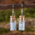 Glasflaschen Wunschflasche Ohrringe mit naturstein splitter und kork design fur damen. - Blauer Stein Wunschflasche / Blau