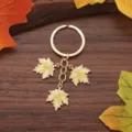Herbst Ahornblatt Schlüsselanhänger Gold Metall Schlüsselring Tasche Charms Schmuck Geschenk. - Hellgelb