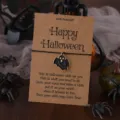 Halloween Geist Wunscharmband mit brauner Kartenverpackung, schwarzer Kordel und Anhänger für Party. - Schwarzer Geist