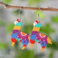 Bunte Holz Alpaka Ohrringe mit Haken, süße doppelseitig bedruckte Ohrhänger für Damen. - Bunte Lama Form Stil (4375)