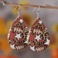 Stilvolle PU Leder Tropfenohrringe mit Fussball Leoparden Stern Muster, Sport Stil. - 1788