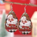 Kerst Kerstman druppel oorbellen, mode PU leer feestelijke sieraden voor vrouwen en meisjes. - Merry Christmas Kerstman Patroon (1309)