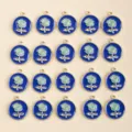 Ciondolo tondo in lega smaltata blu rosa per creazione di gioielli collana orecchini fai da te. - 1 ciondolo in lega piastrina rotonda con fiore smaltato blu