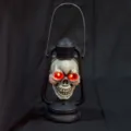 Lanterna portatile con teschio di Halloween con occhi rossi luminosi festa spaventosa - Lanterna a Teschio Portatile (Stile 3 Luce Rossa)