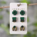 St. Patrick's Tag grüne Kleeblatt Hut Hufeisen Ohrstecker Set, festlicher Varianten Schmuck. - Drei Paar Ohrringe Set (SHE2128)