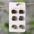 St. Patrick's Tag grüne Kleeblatt Holz Ohrstecker Set, süßer festlicher Damenschmuck. - Drei Paar Ohrringe Set (SHE2132)